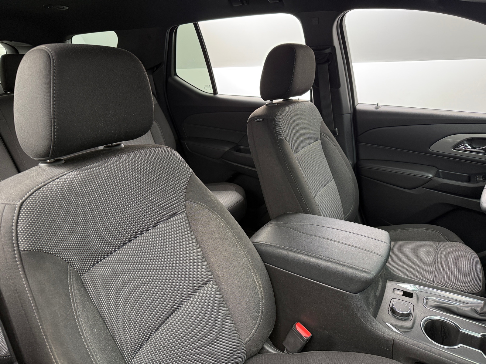 Thumbnail: 2023 Chevrolet Traverse - 2