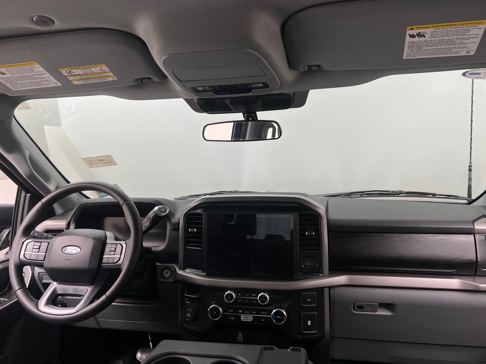 Thumbnail: 2025 Ford Econoline - 3