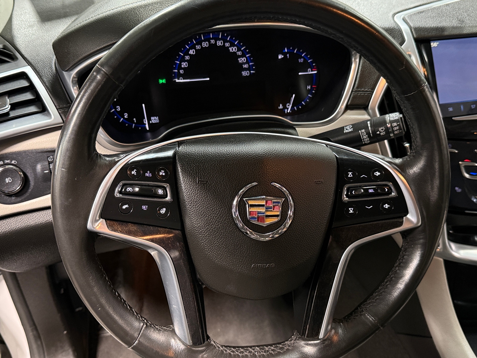 Thumbnail: 2014 Cadillac SRX - 4