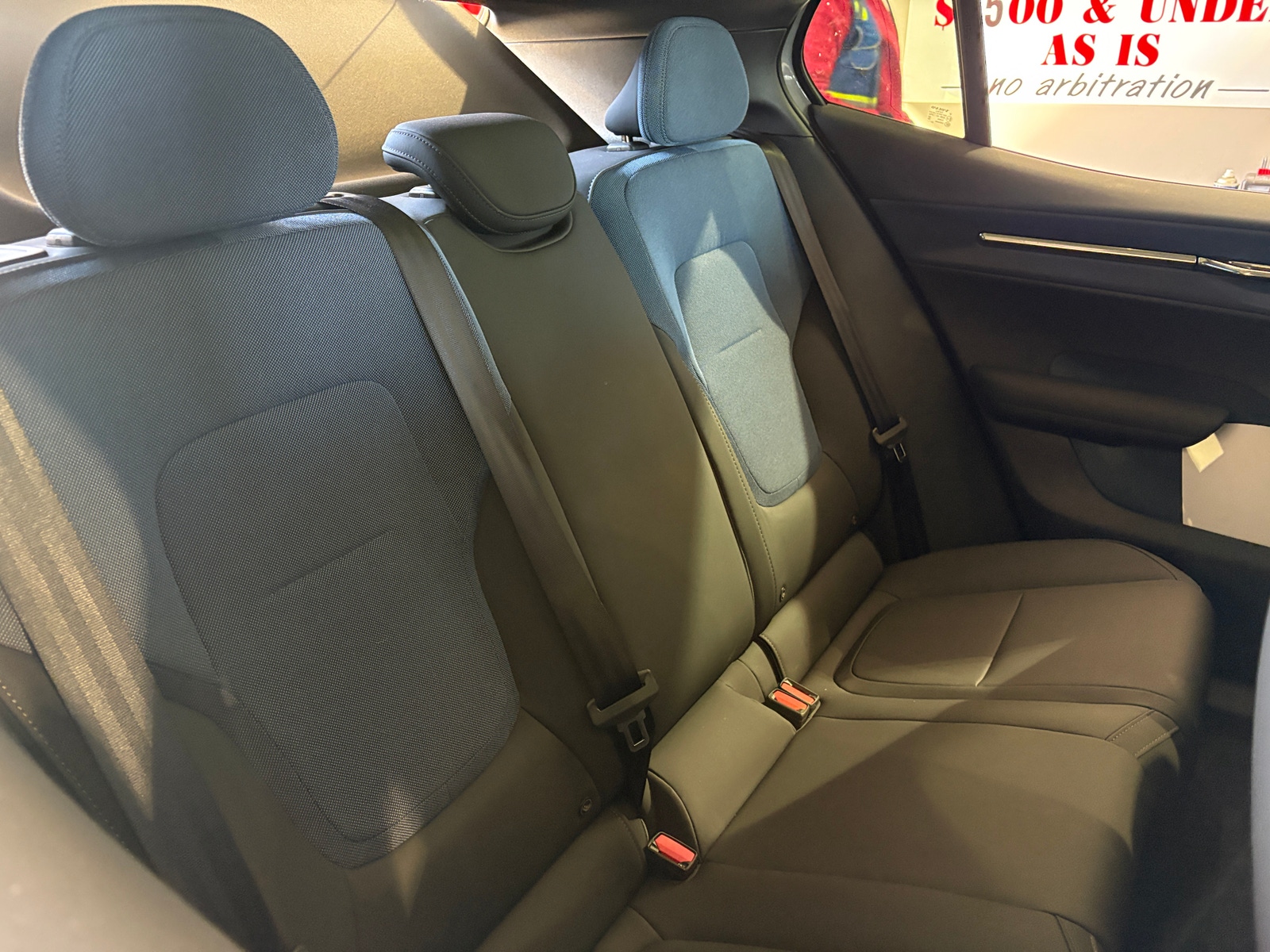 Thumbnail: 2025 Volvo EX30 - 6