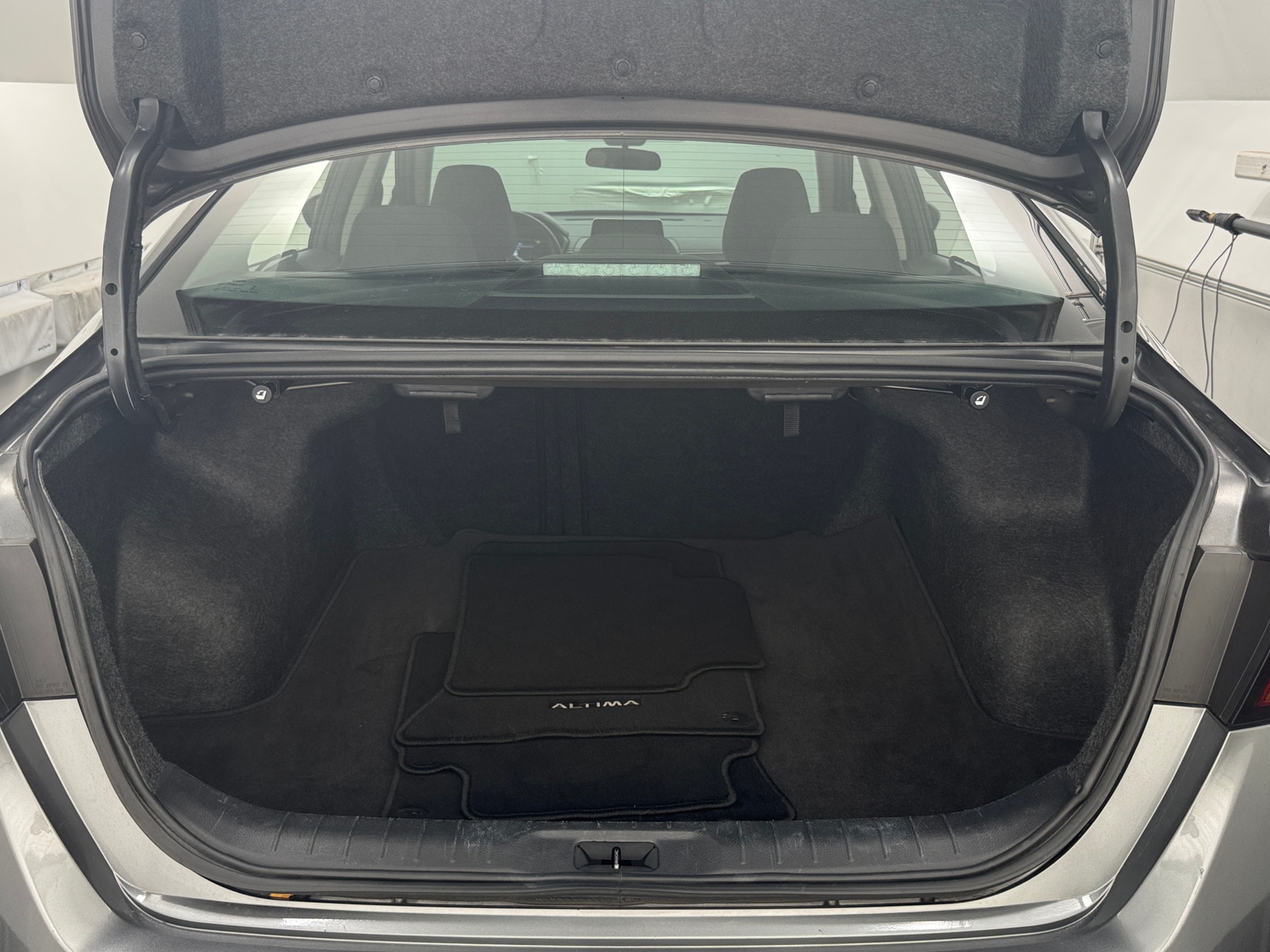 Thumbnail: 2025 Nissan Altima - 7