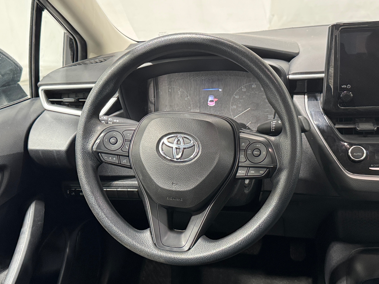 Thumbnail: 2025 Toyota Corolla - 5