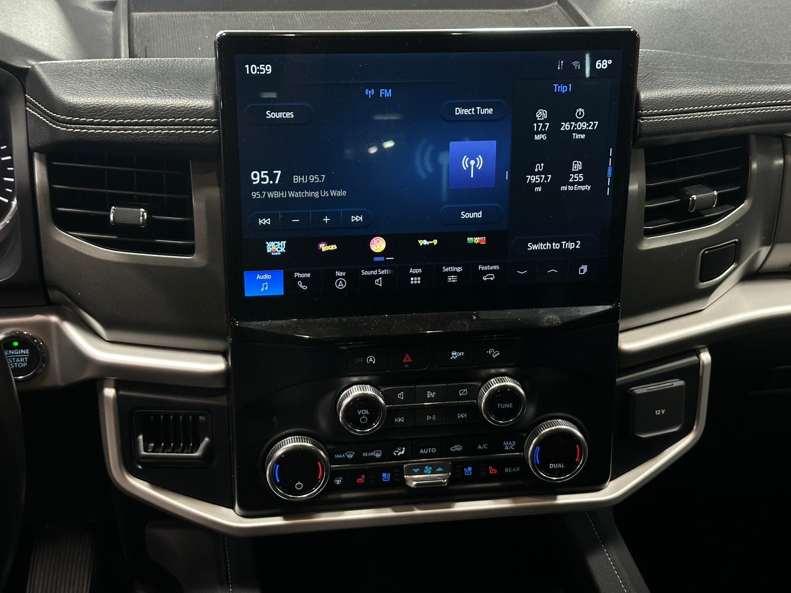 Thumbnail: 2024 Ford Expedition MAX - 4