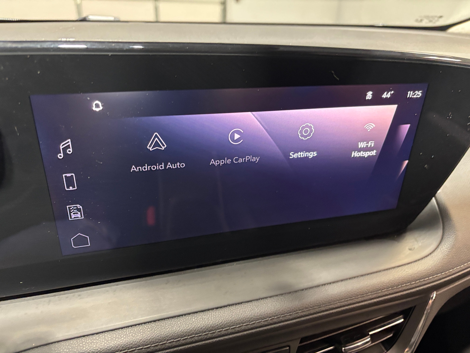 Thumbnail: 2025 Buick Encore GX - 3