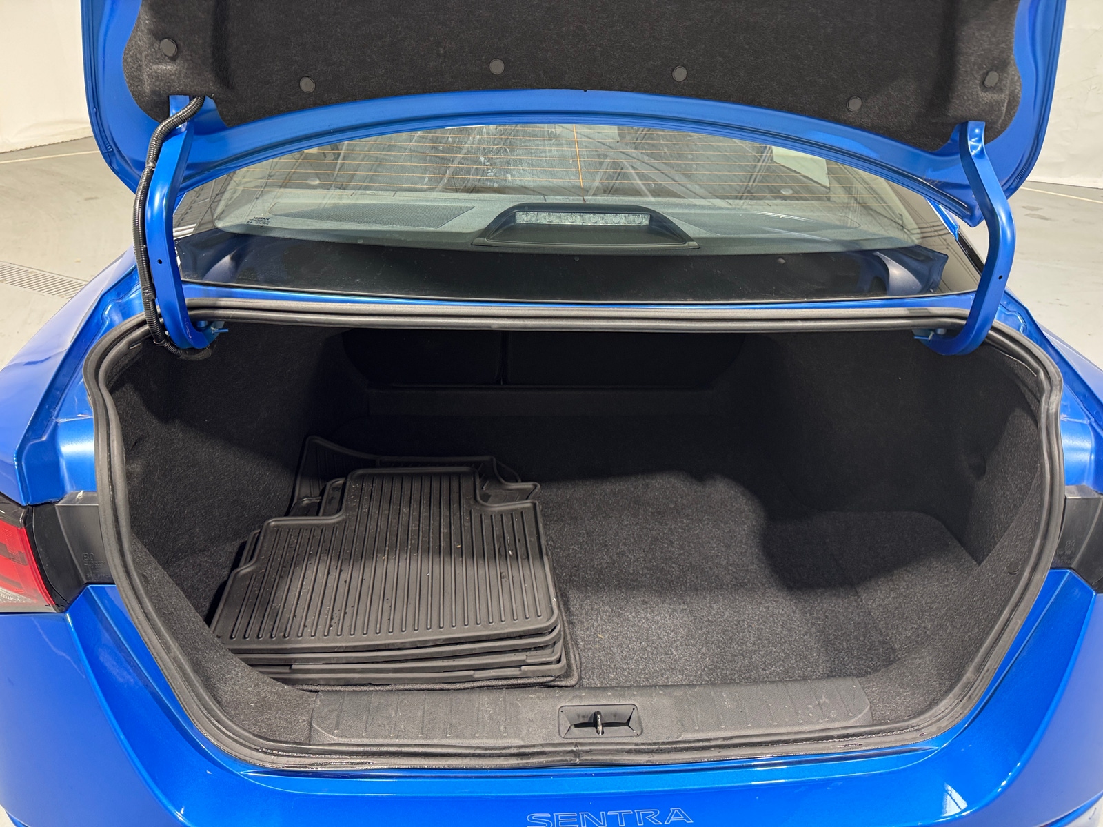 Thumbnail: 2025 Nissan Sentra - 7