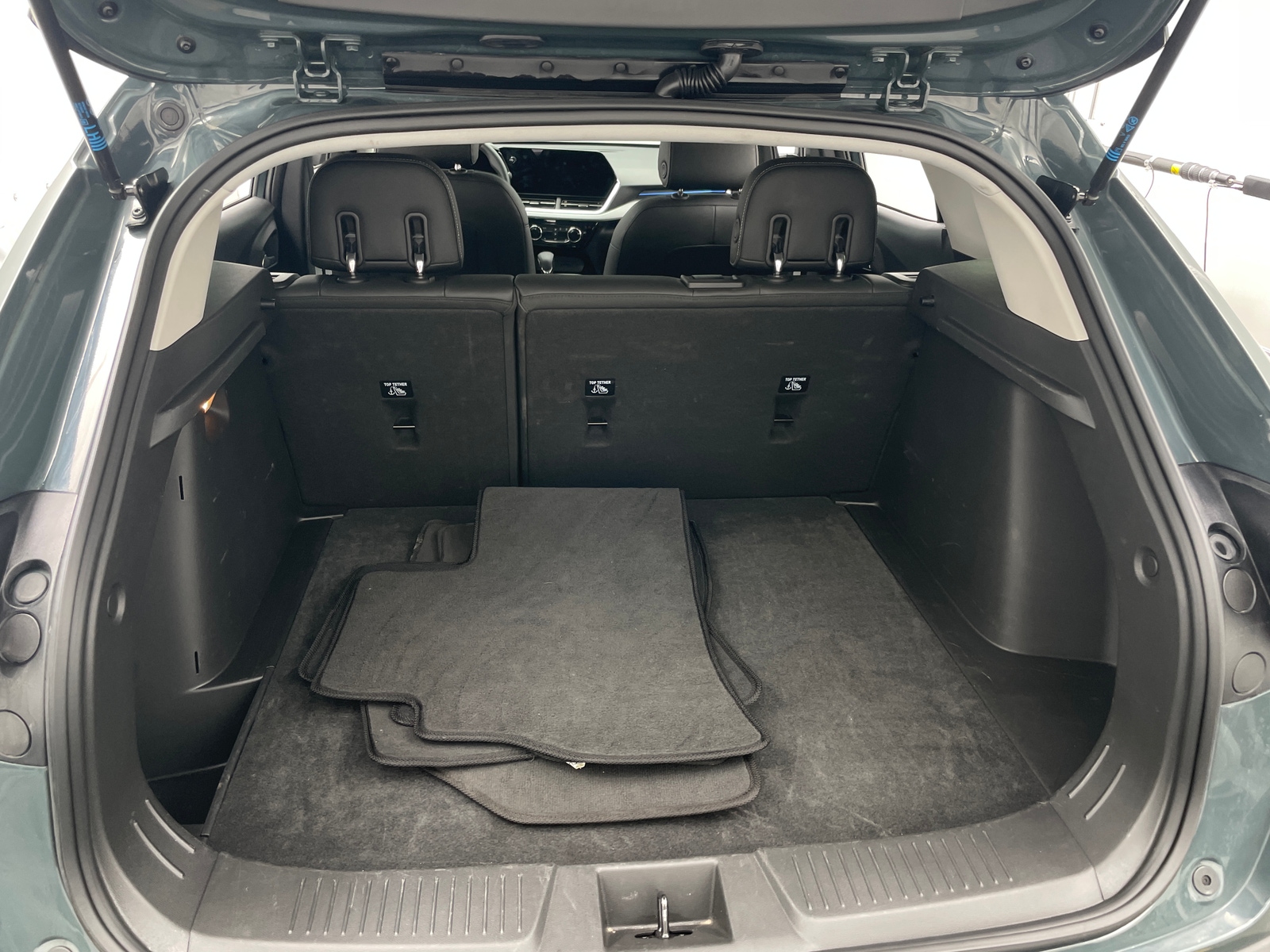 Thumbnail: 2025 Chevrolet Trax - 7