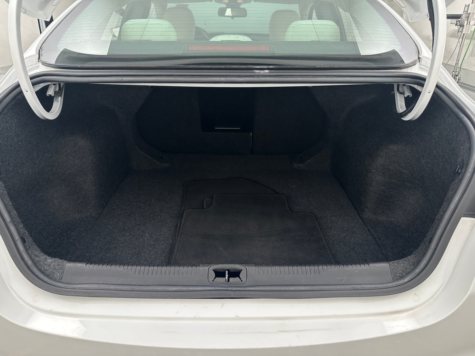 Thumbnail: 2015 Chrysler 200 - 7