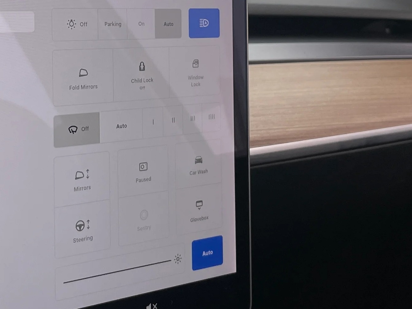 Thumbnail: 2022 Tesla Model Y - 3