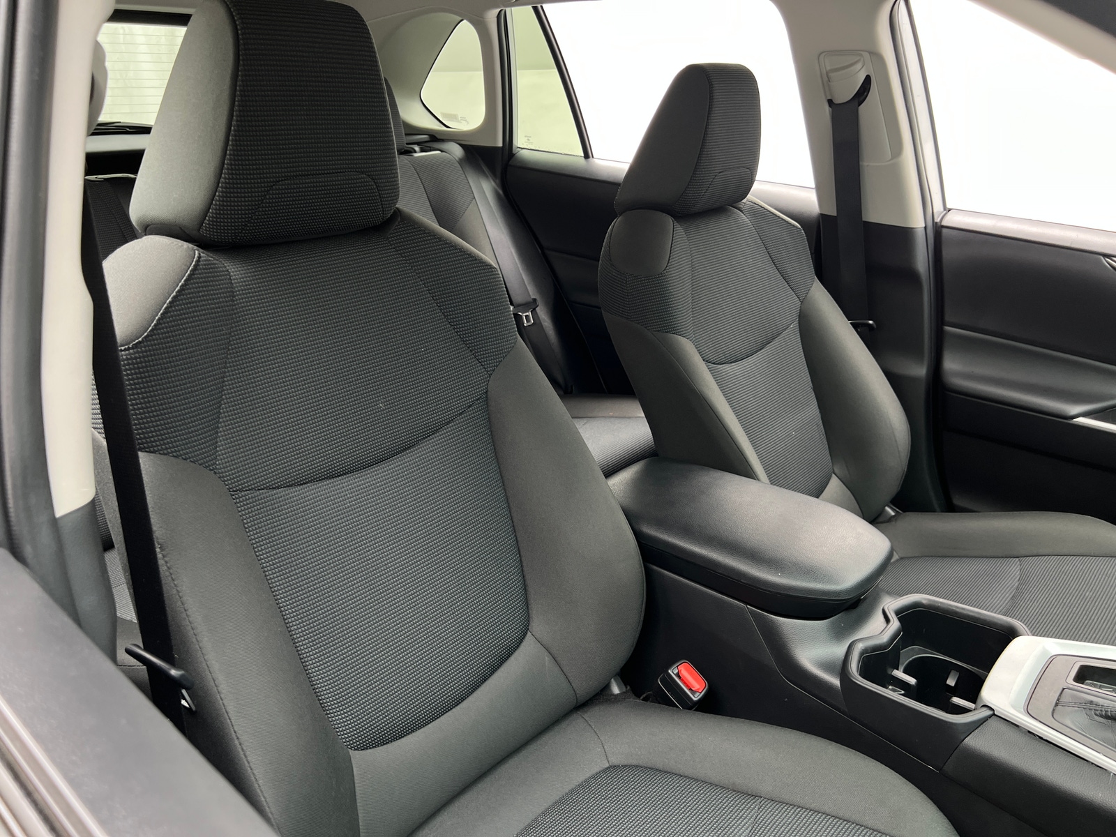 Thumbnail: 2025 Toyota RAV4 - 2