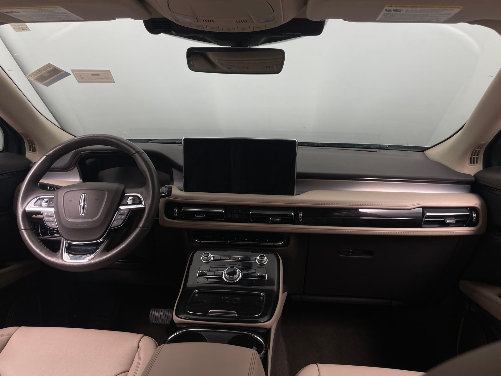 Thumbnail: 2023 Lincoln Nautilus - 2