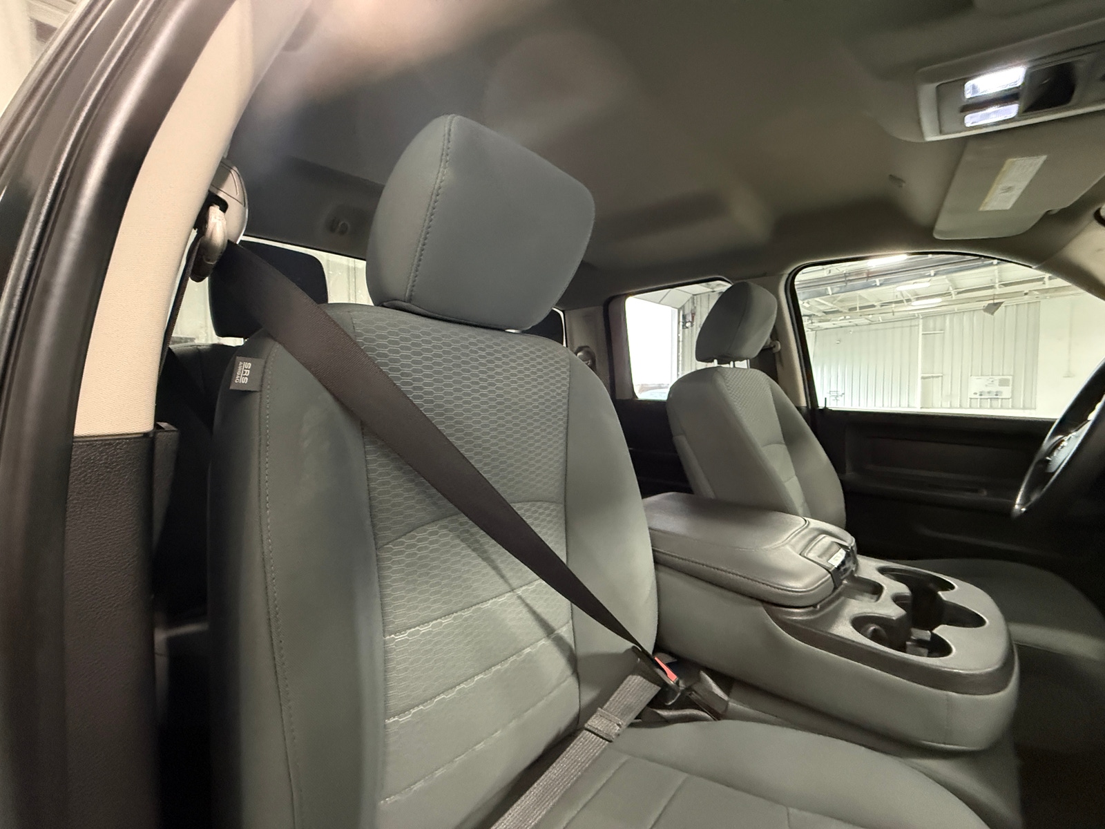 Thumbnail: 2019 RAM 1500 Classic - 2