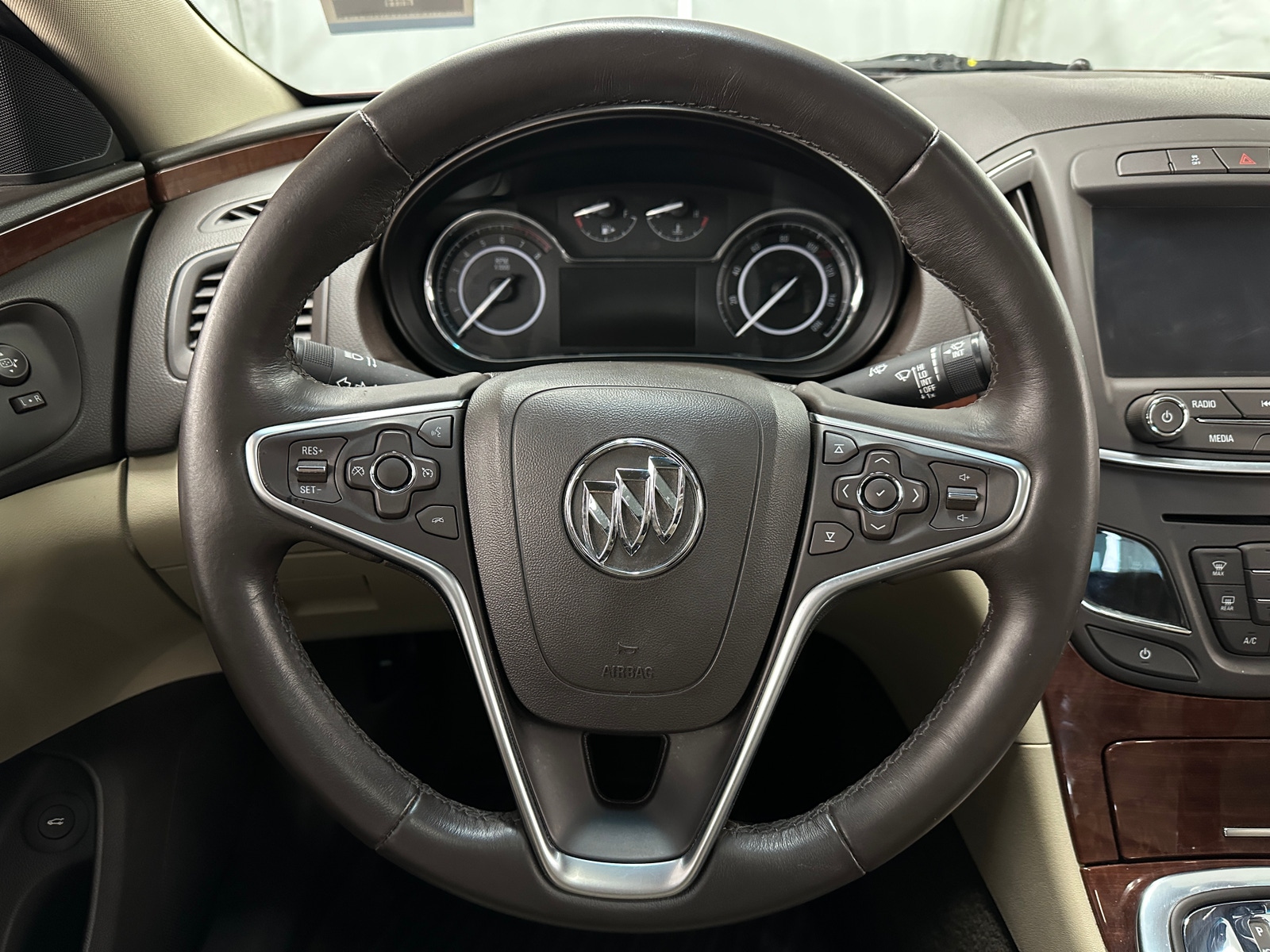 Thumbnail: 2017 Buick Regal - 4