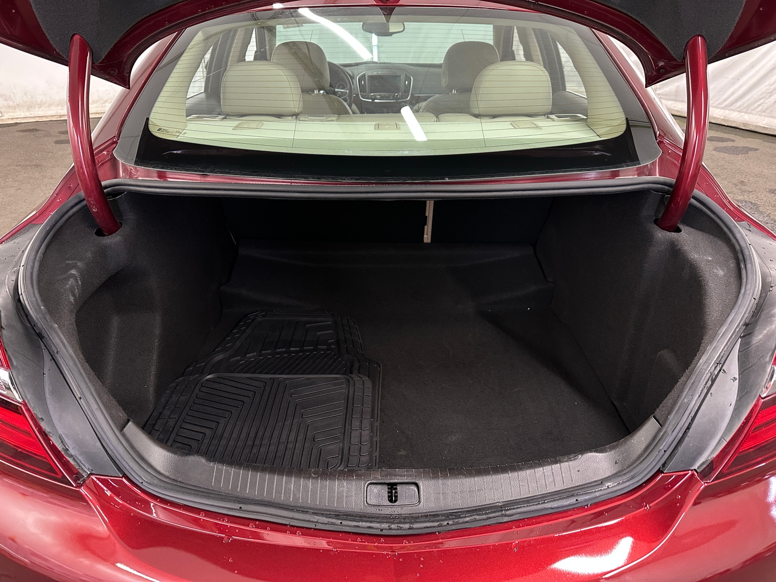 Thumbnail: 2017 Buick Regal - 6