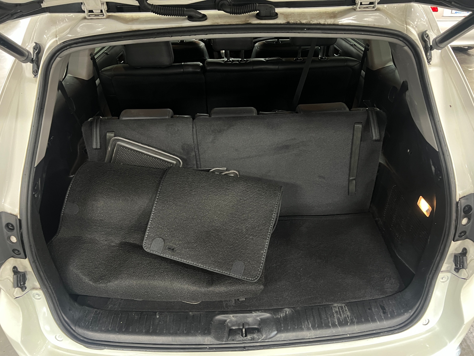 Thumbnail: 2016 Toyota Highlander - 6