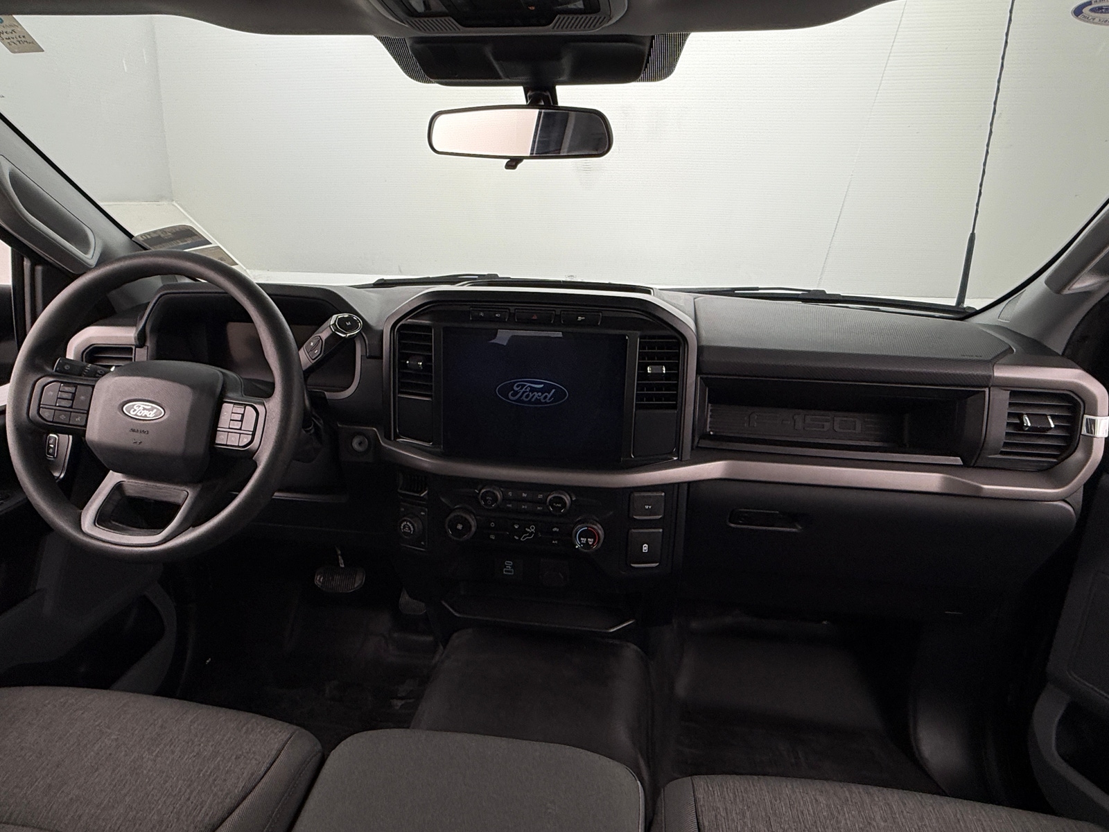 Thumbnail: 2024 Ford Econoline - 3