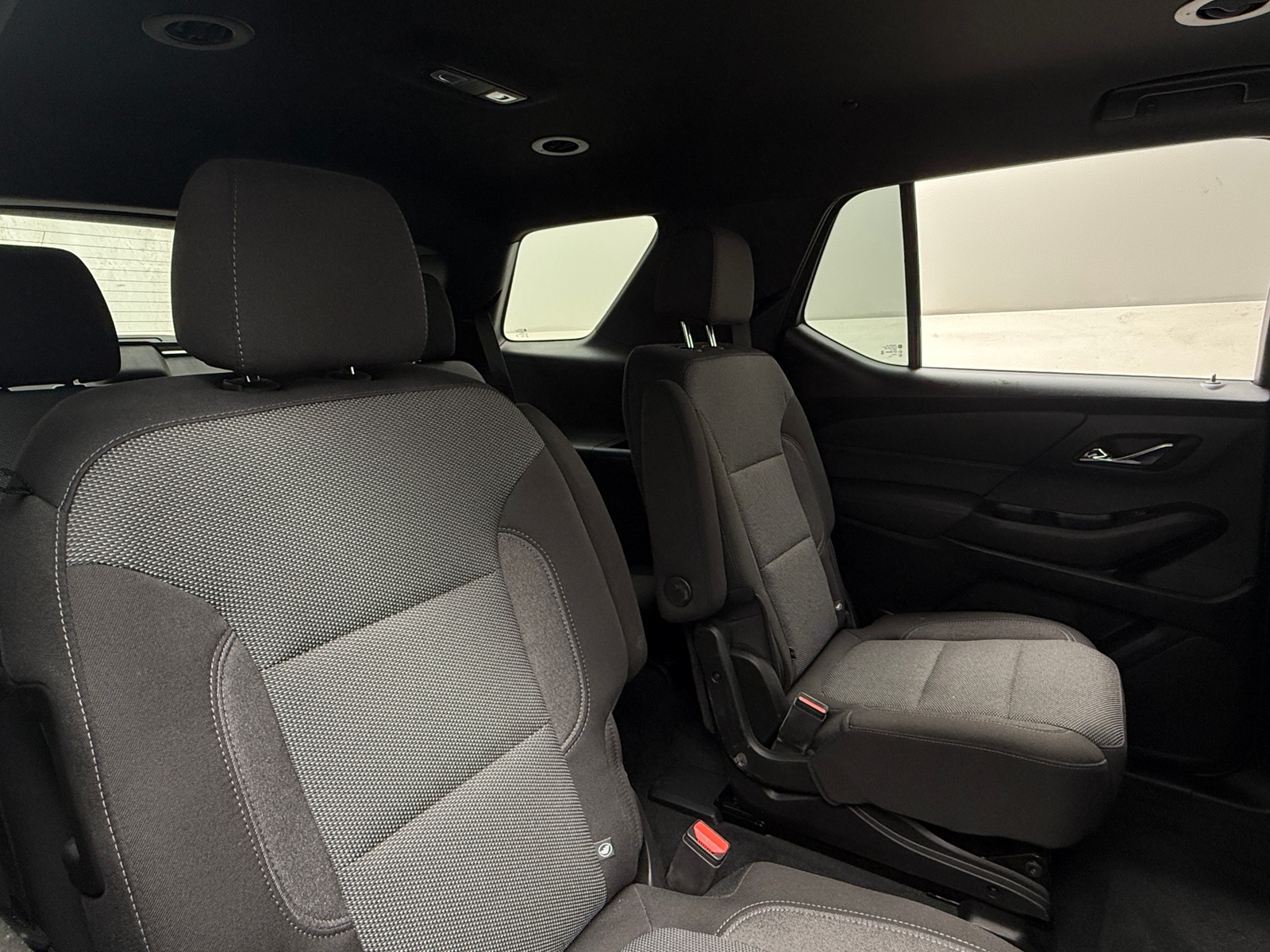 Thumbnail: 2023 Chevrolet Traverse - 6