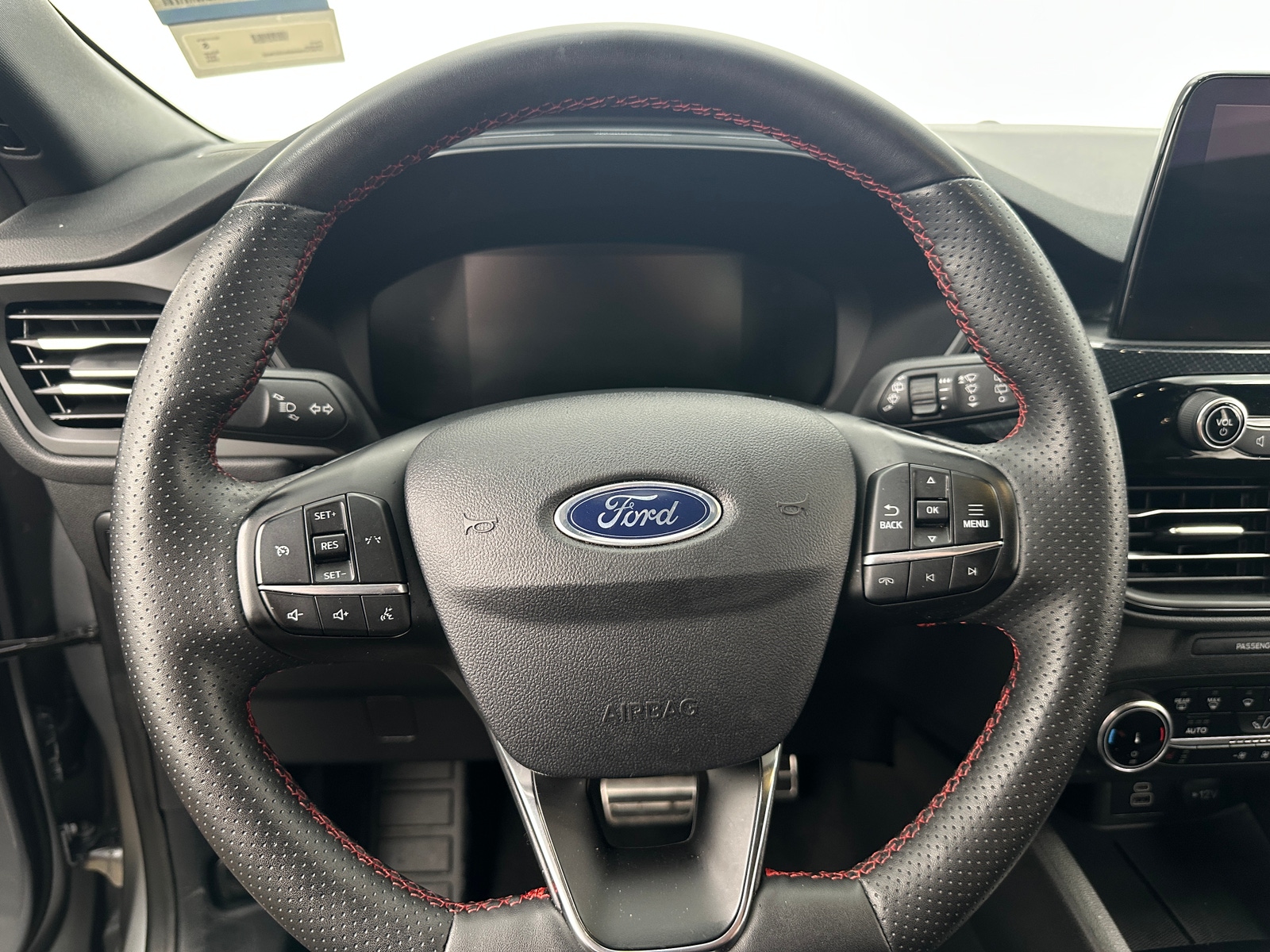 Thumbnail: 2024 Ford Escape - 5