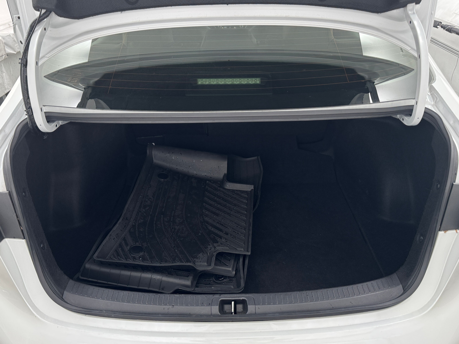 Thumbnail: 2024 Toyota Corolla - 6