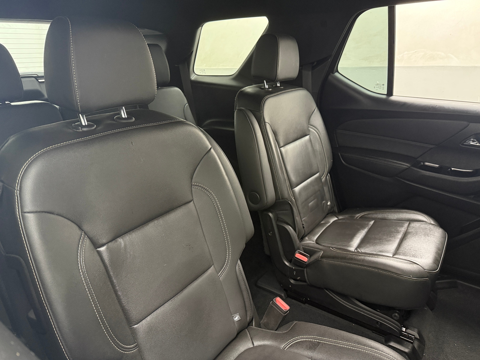 Thumbnail: 2023 Chevrolet Traverse - 5