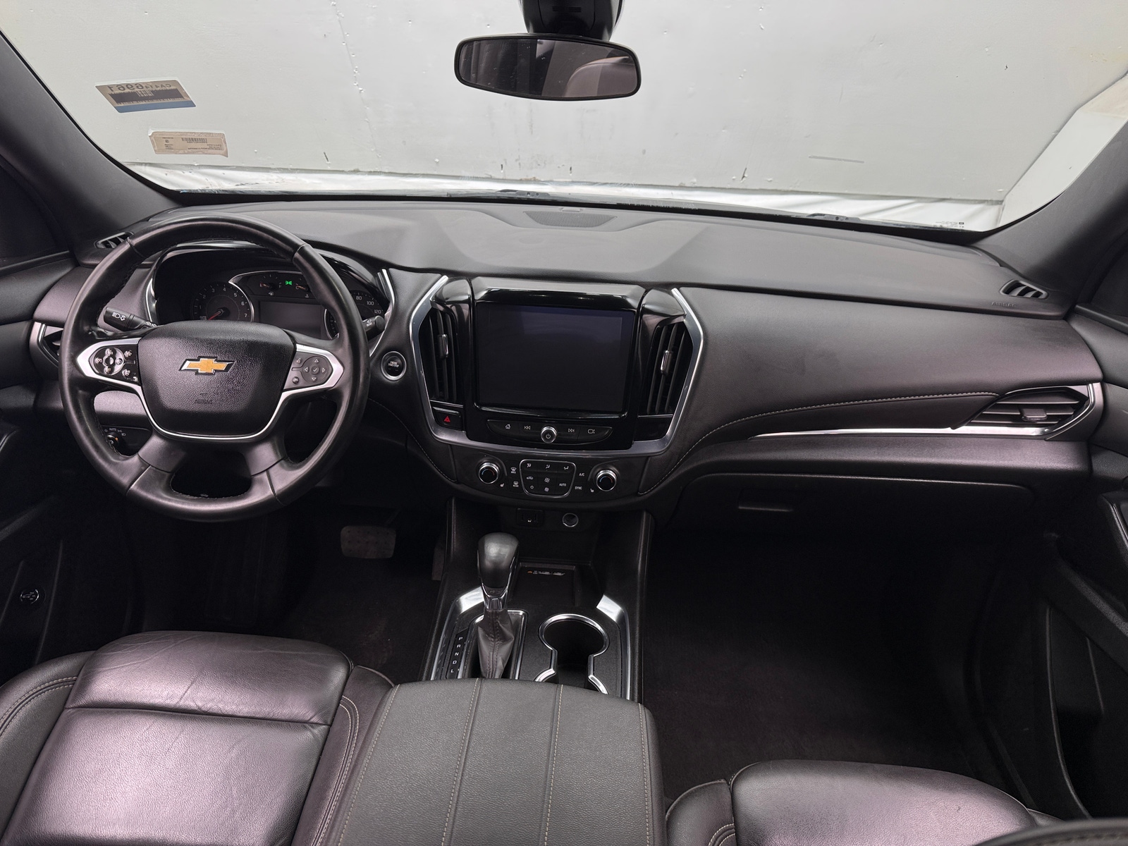 Thumbnail: 2023 Chevrolet Traverse - 2