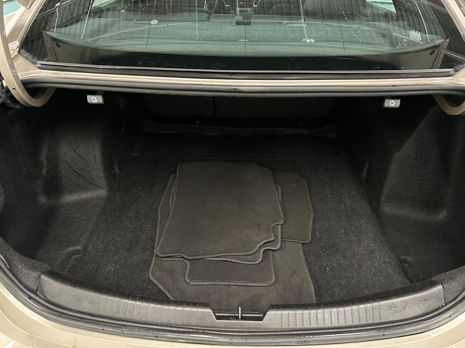 Thumbnail: 2024 Chevrolet Malibu - 7