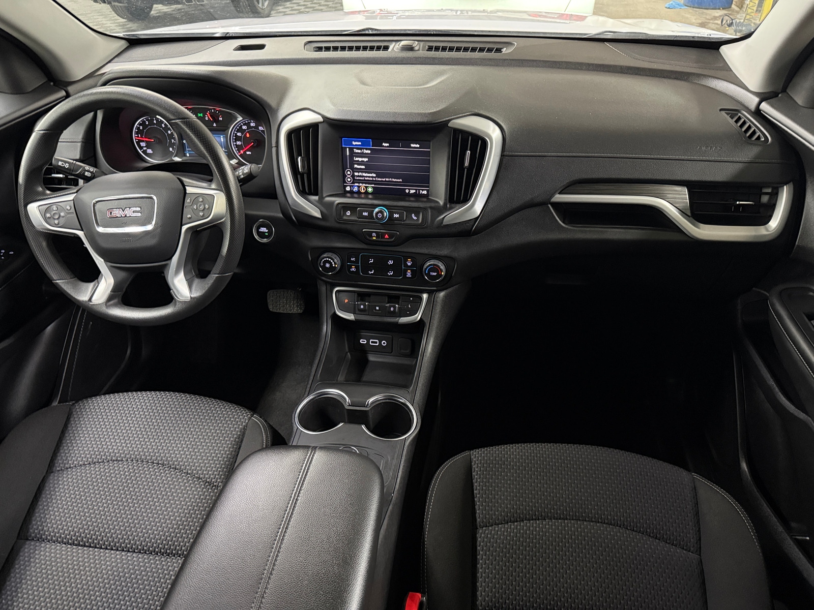 Thumbnail: 2024 GMC Terrain - 3