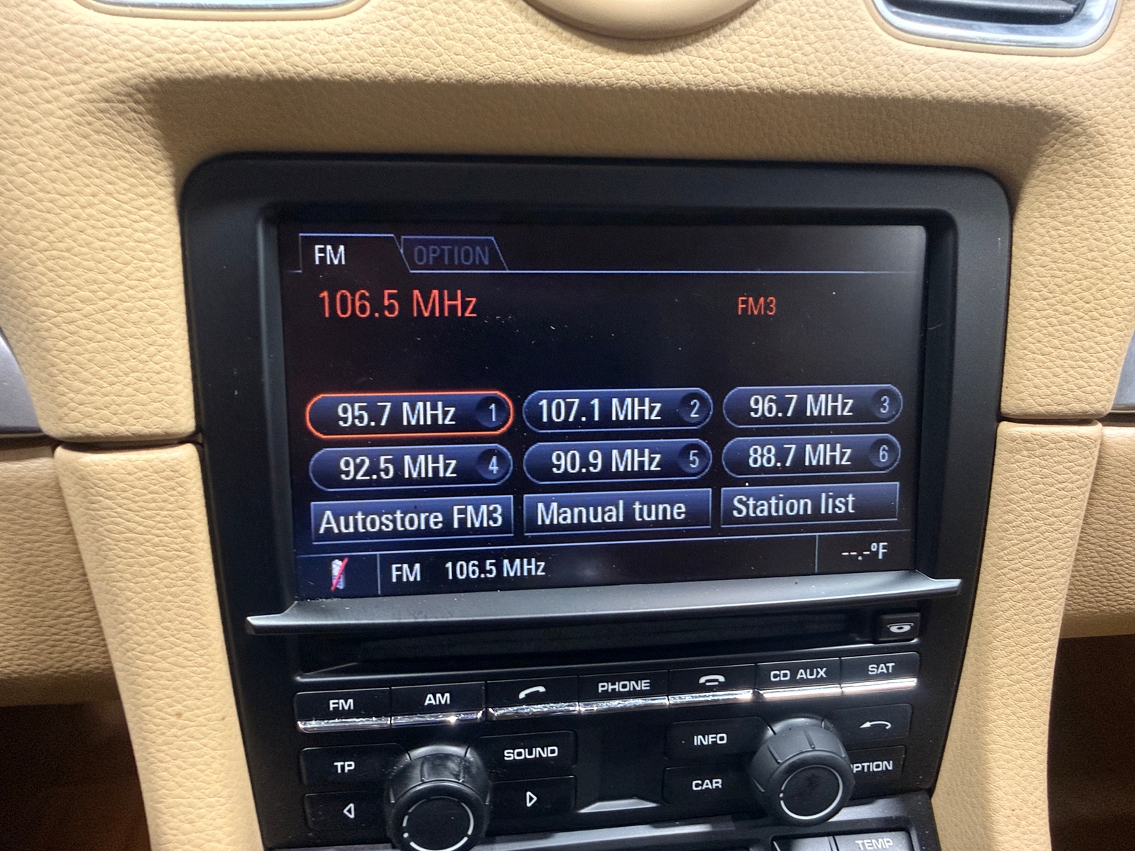 Thumbnail: 2014 Porsche Cayman - 2