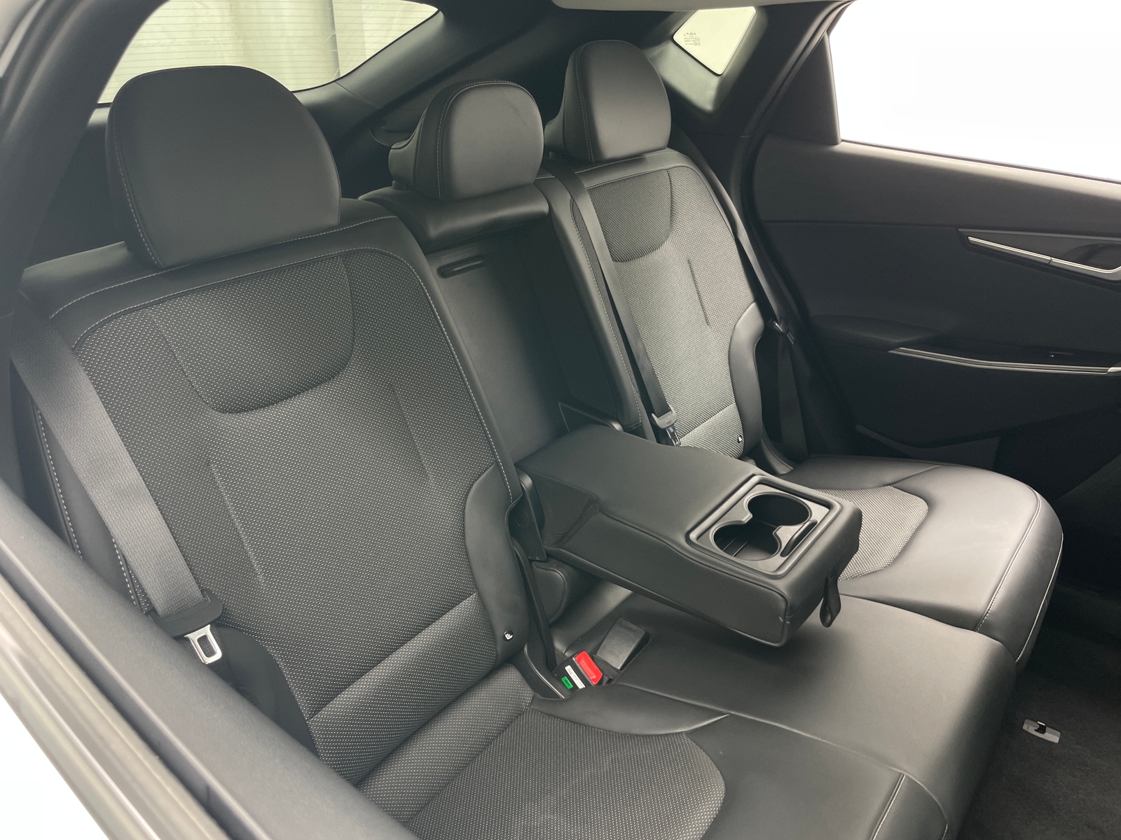 Thumbnail: 2024 Kia EV6 - 5