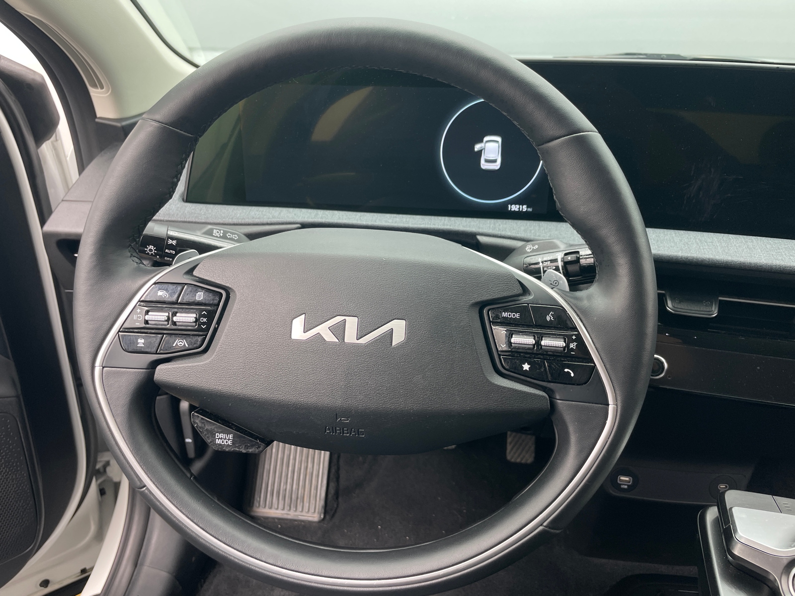 Thumbnail: 2024 Kia EV6 - 4