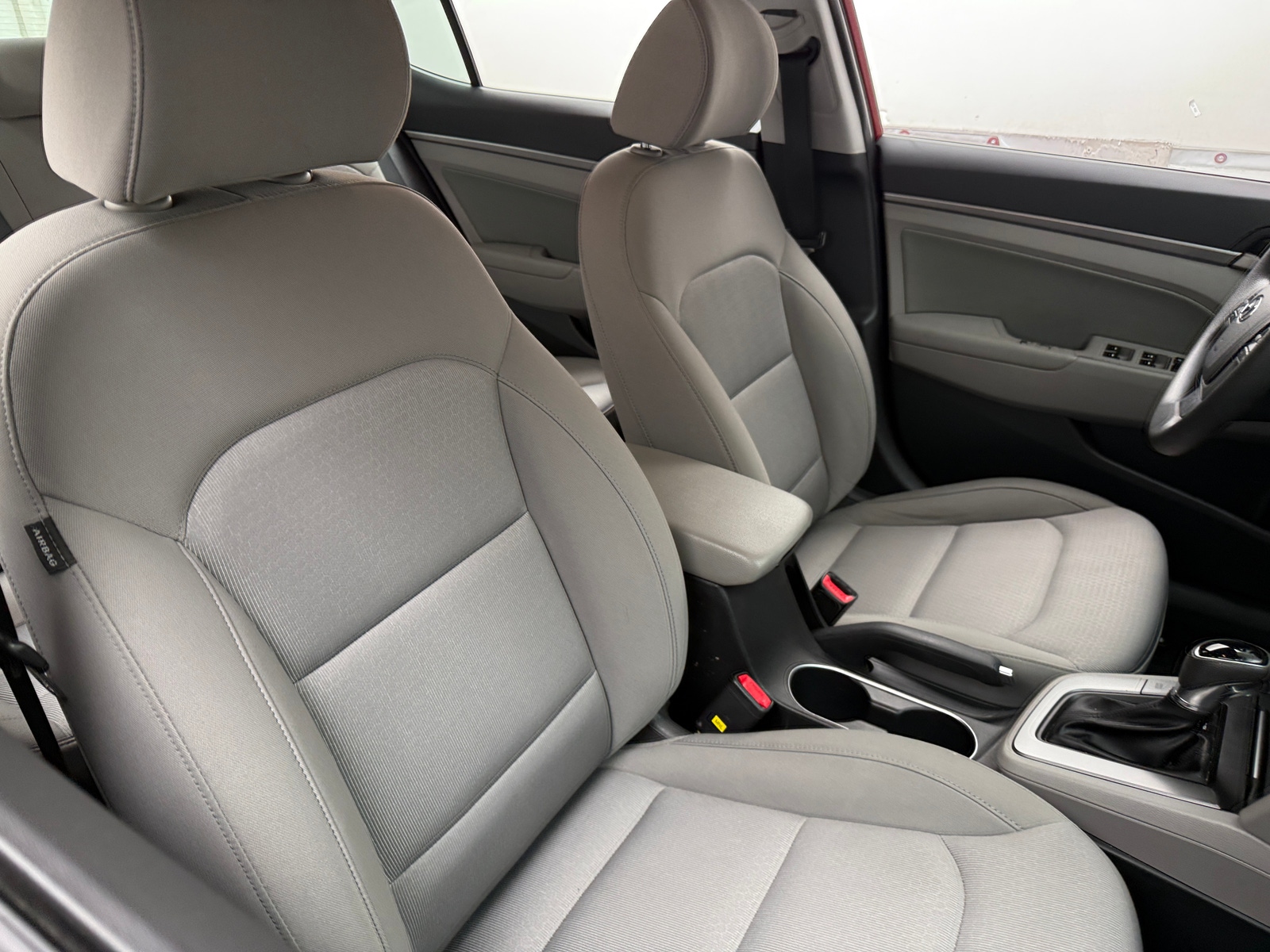 Thumbnail: 2018 Hyundai Elantra - 2