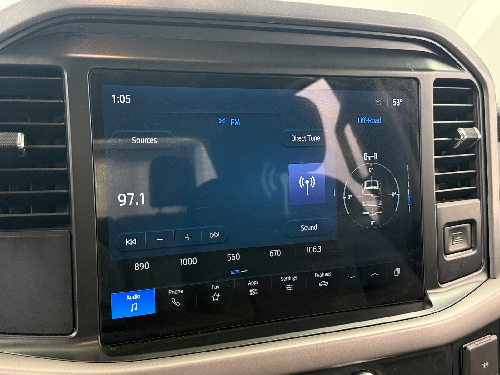 Thumbnail: 2025 Ford Econoline - 4