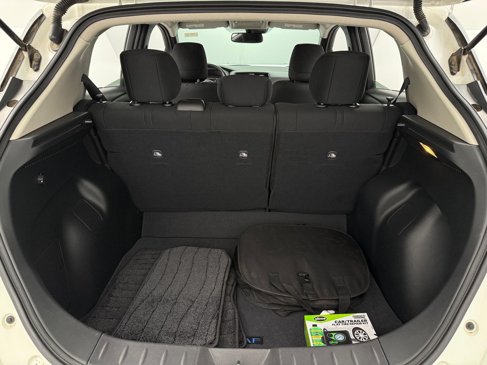 Thumbnail: 2020 Nissan Leaf - 7