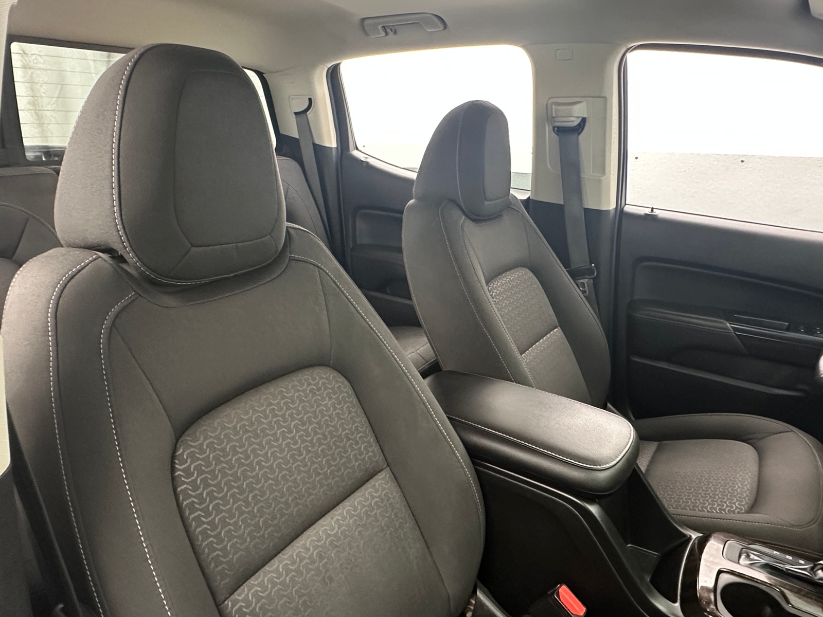 Thumbnail: 2017 GMC Canyon - 2