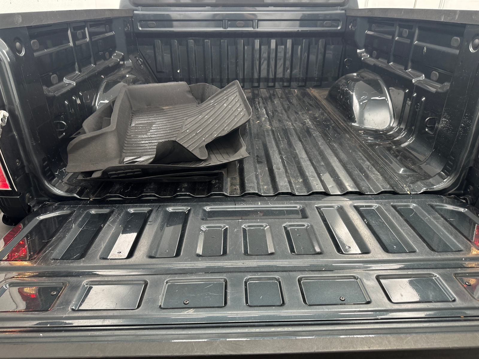 Thumbnail: 2017 GMC Canyon - 7