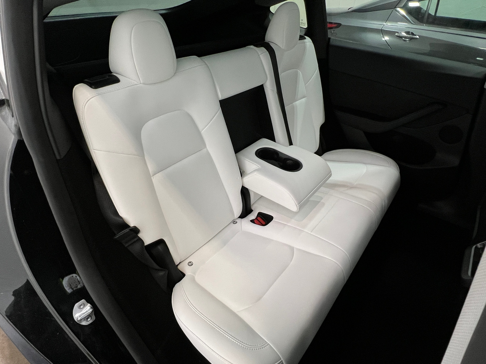 Thumbnail: 2023 Tesla Model Y - 5