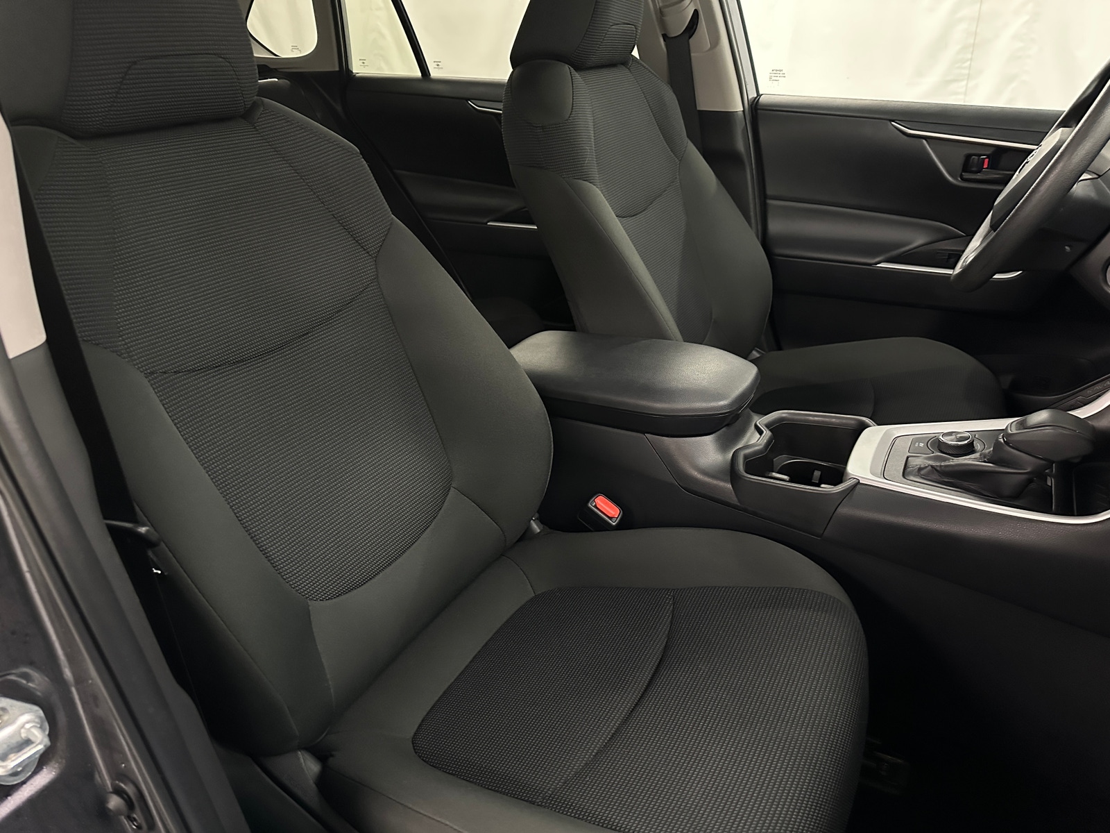 Thumbnail: 2025 Toyota RAV4 - 2