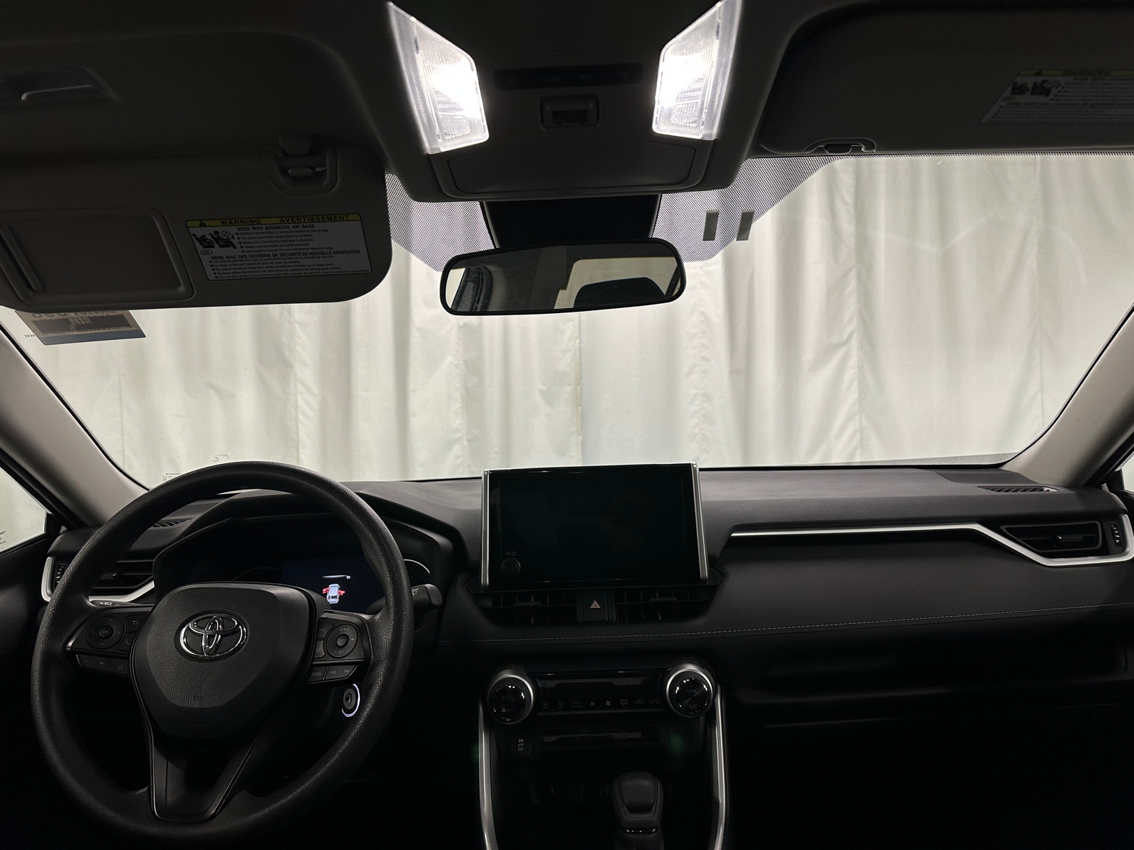 Thumbnail: 2025 Toyota RAV4 - 3