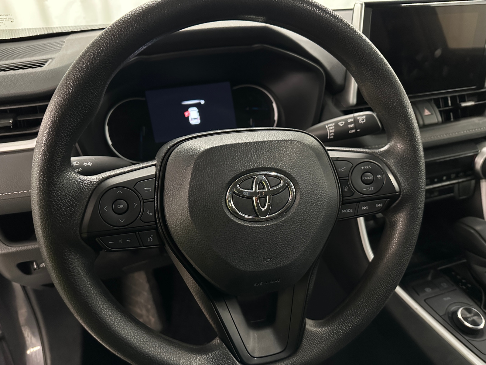 Thumbnail: 2025 Toyota RAV4 - 5