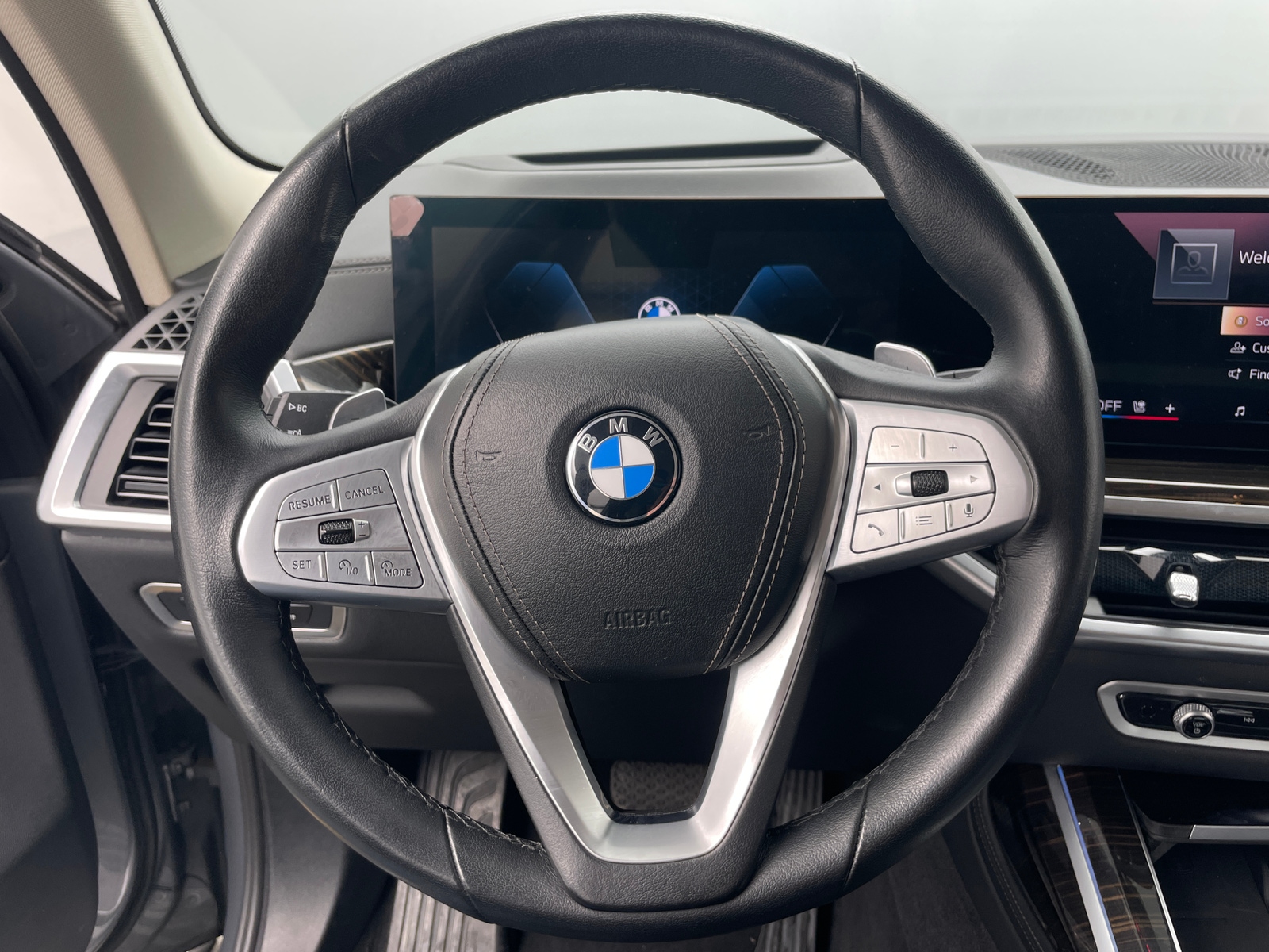 Thumbnail: 2024 BMW X7 - 4