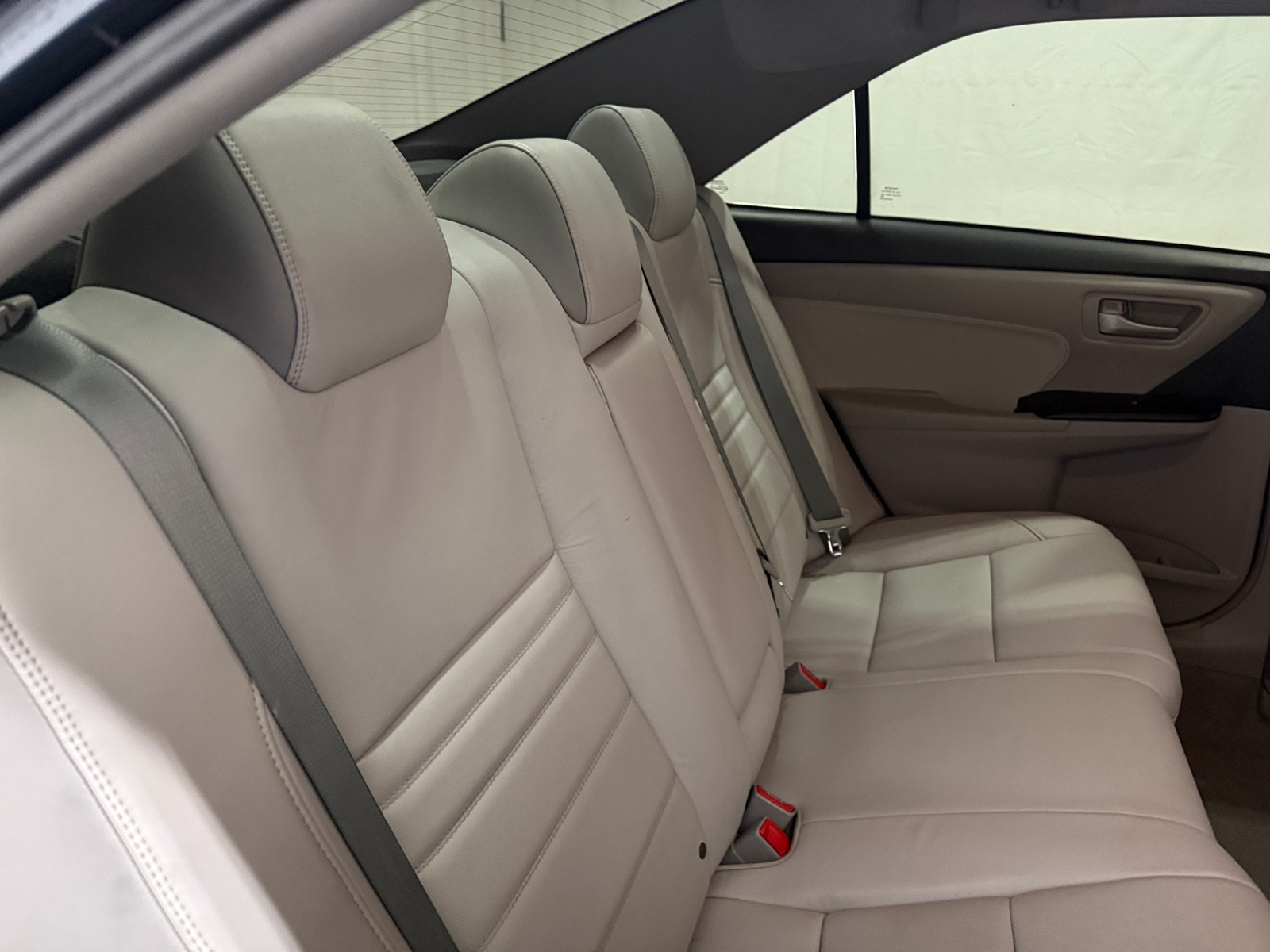 Thumbnail: 2015 Toyota Camry - 6