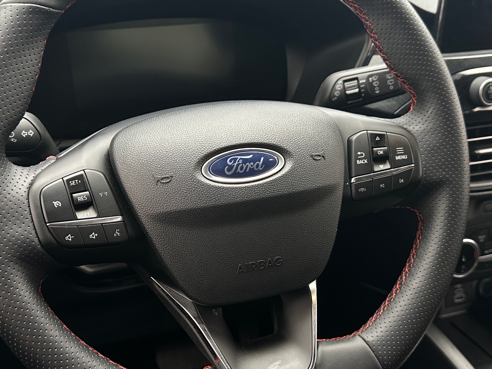 Thumbnail: 2025 Ford Escape - 5