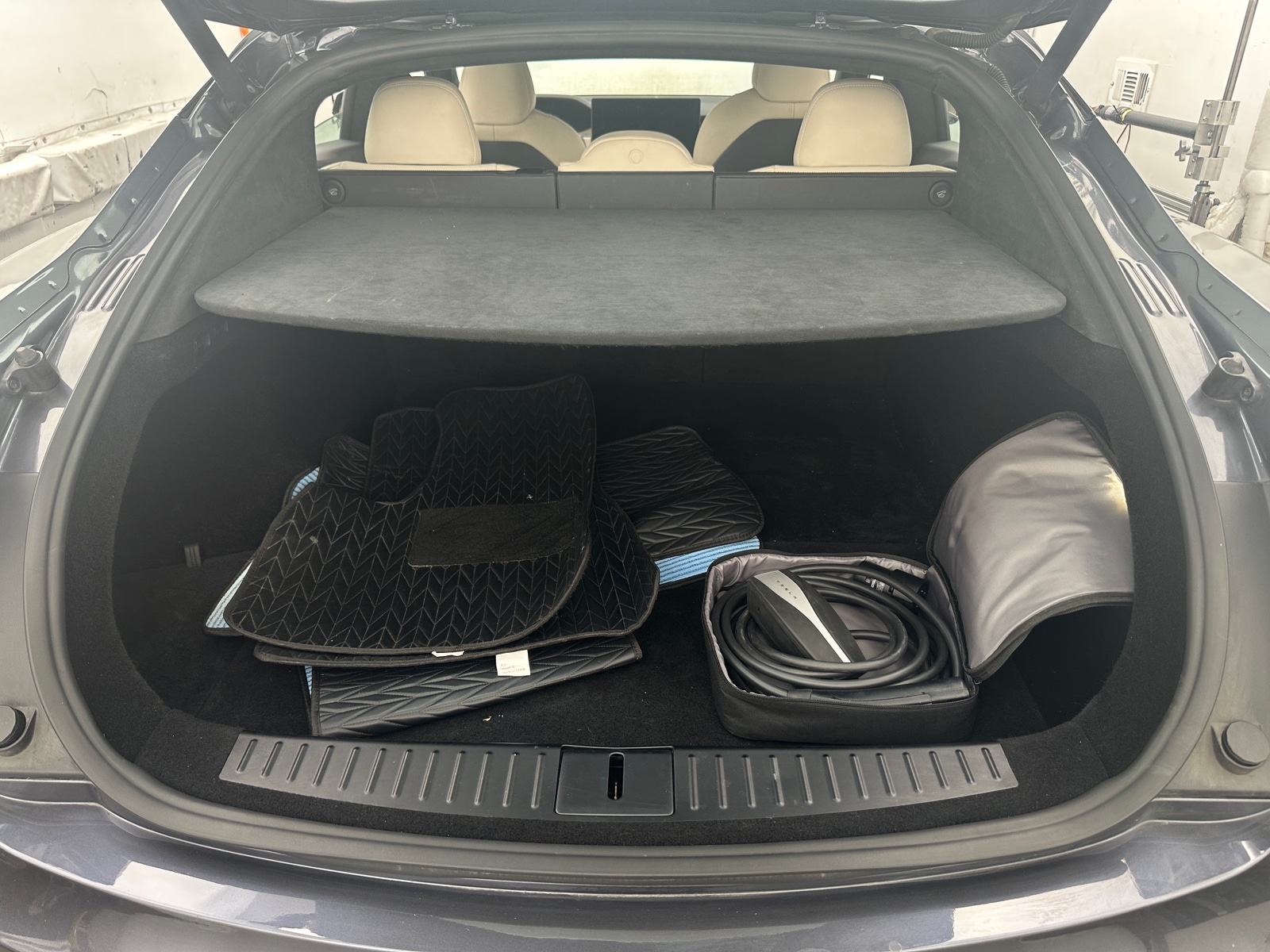 Thumbnail: 2021 Tesla Model S - 6