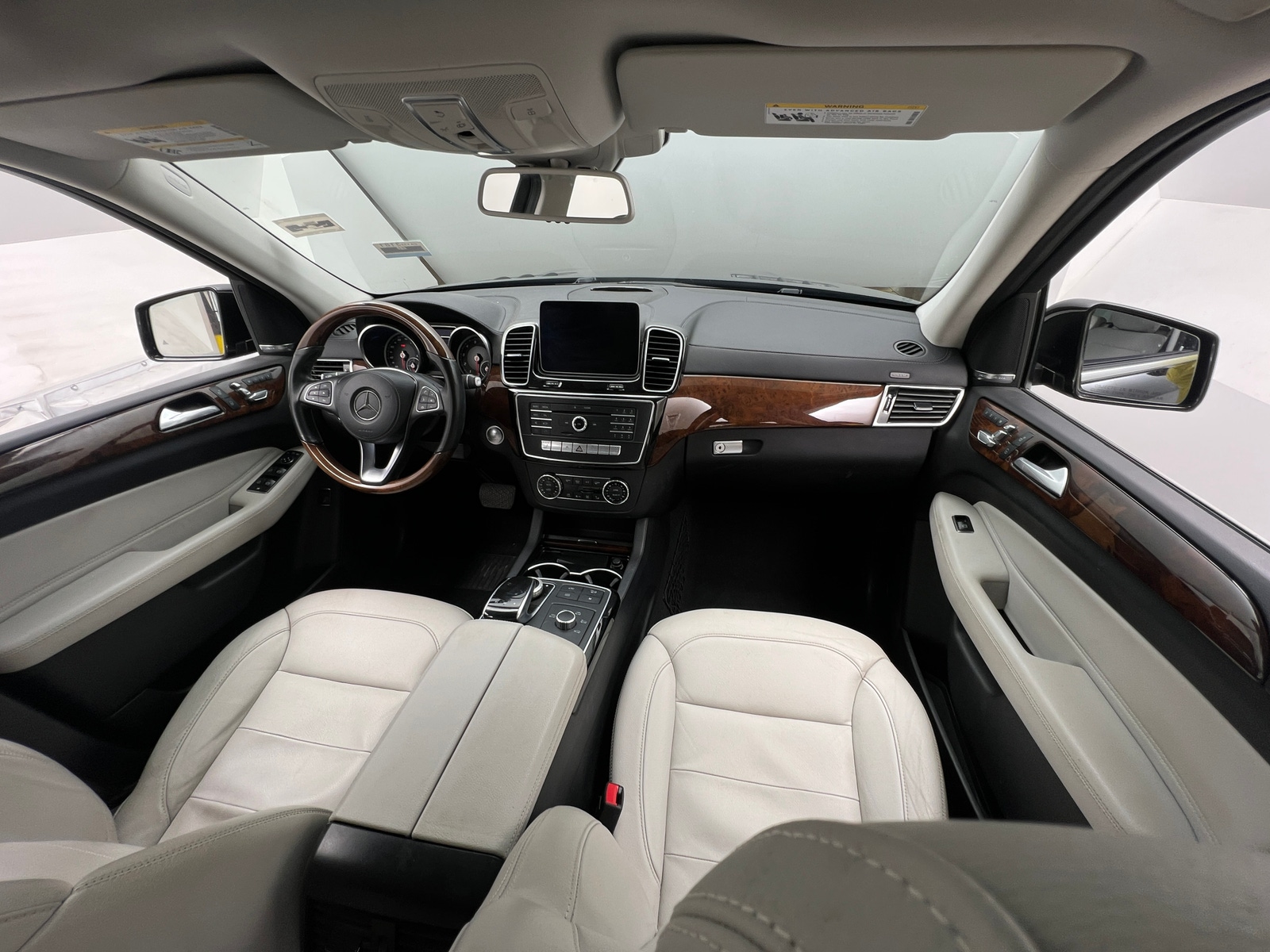 Thumbnail: 2019 Mercedes-Benz GLS - 2