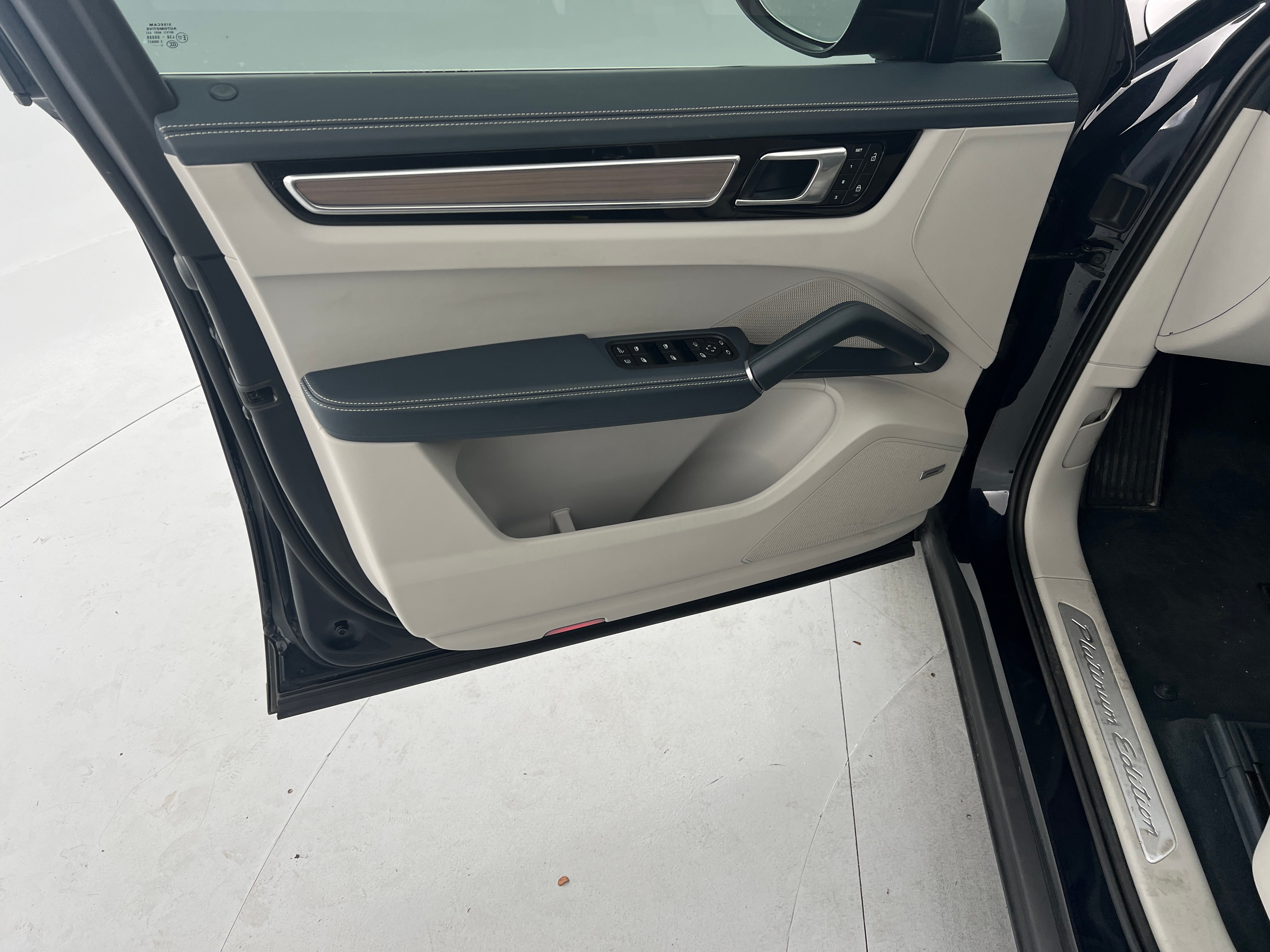 2023 Porsche Cayenne