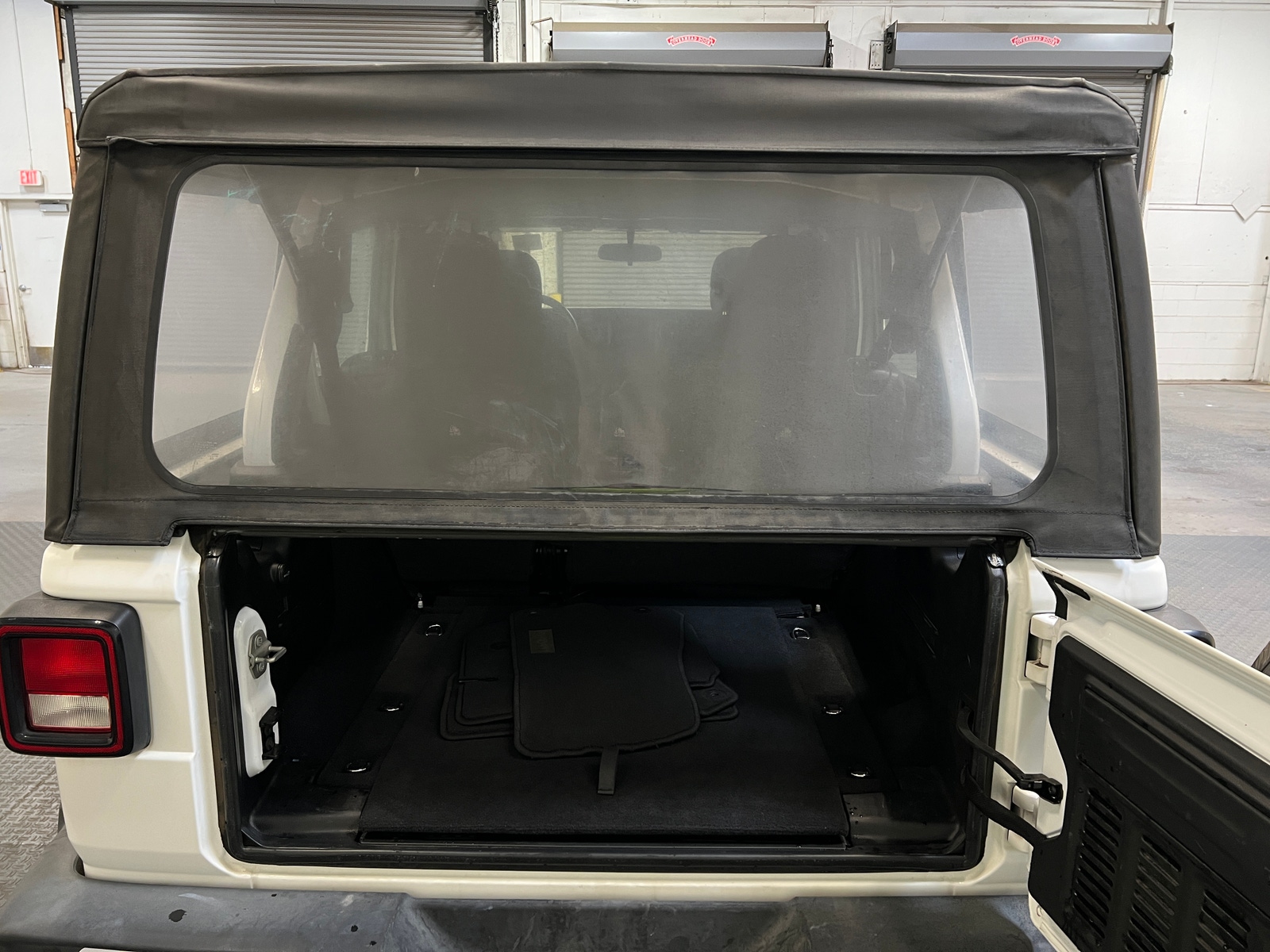 Thumbnail: 2023 Jeep Wrangler - 7