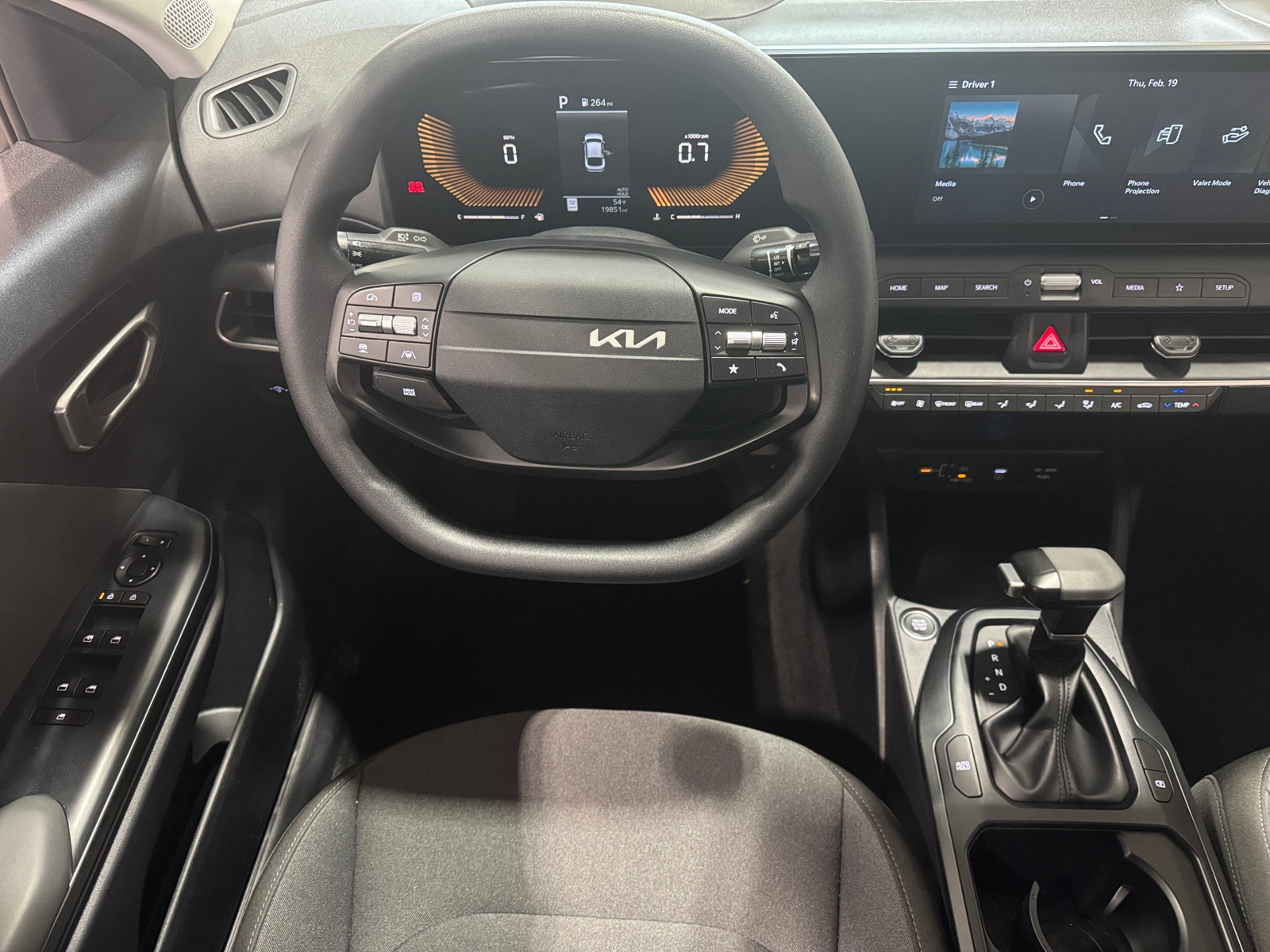 Thumbnail: 2025 Kia K4 - 5