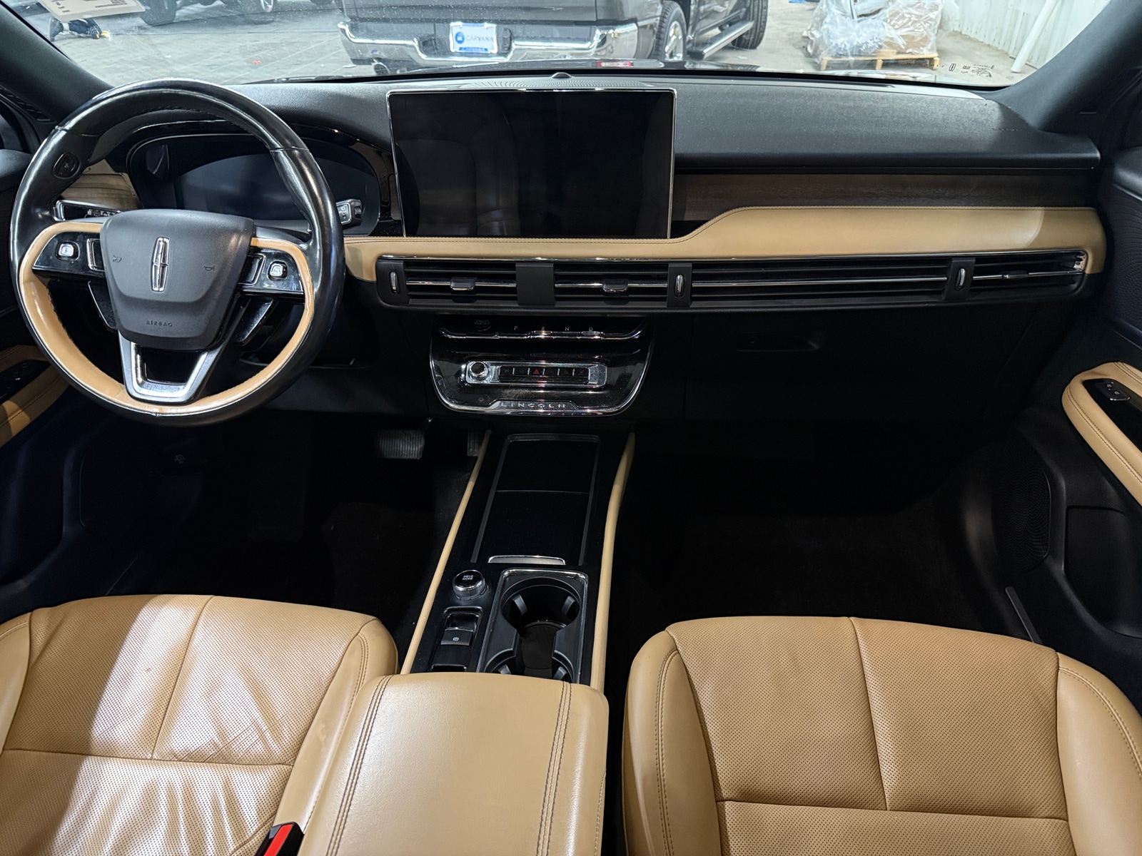 Thumbnail: 2023 Lincoln Corsair - 2