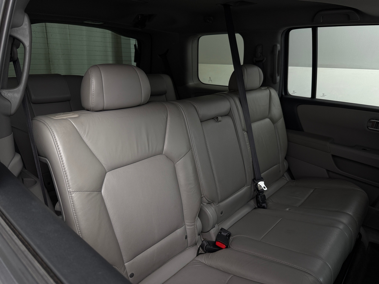 Thumbnail: 2011 Honda Pilot - 5