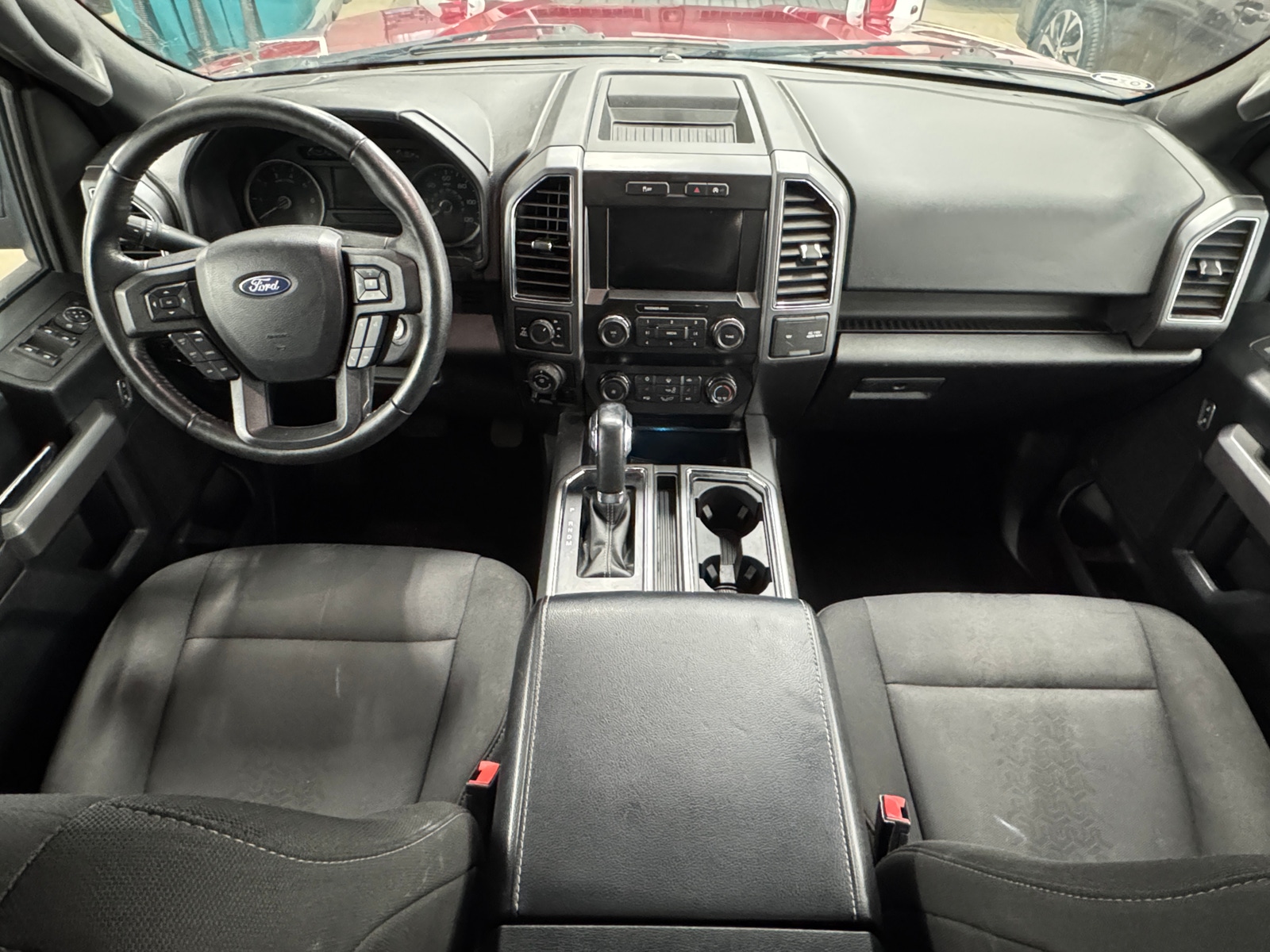 Thumbnail: 2019 Ford Econoline - 3