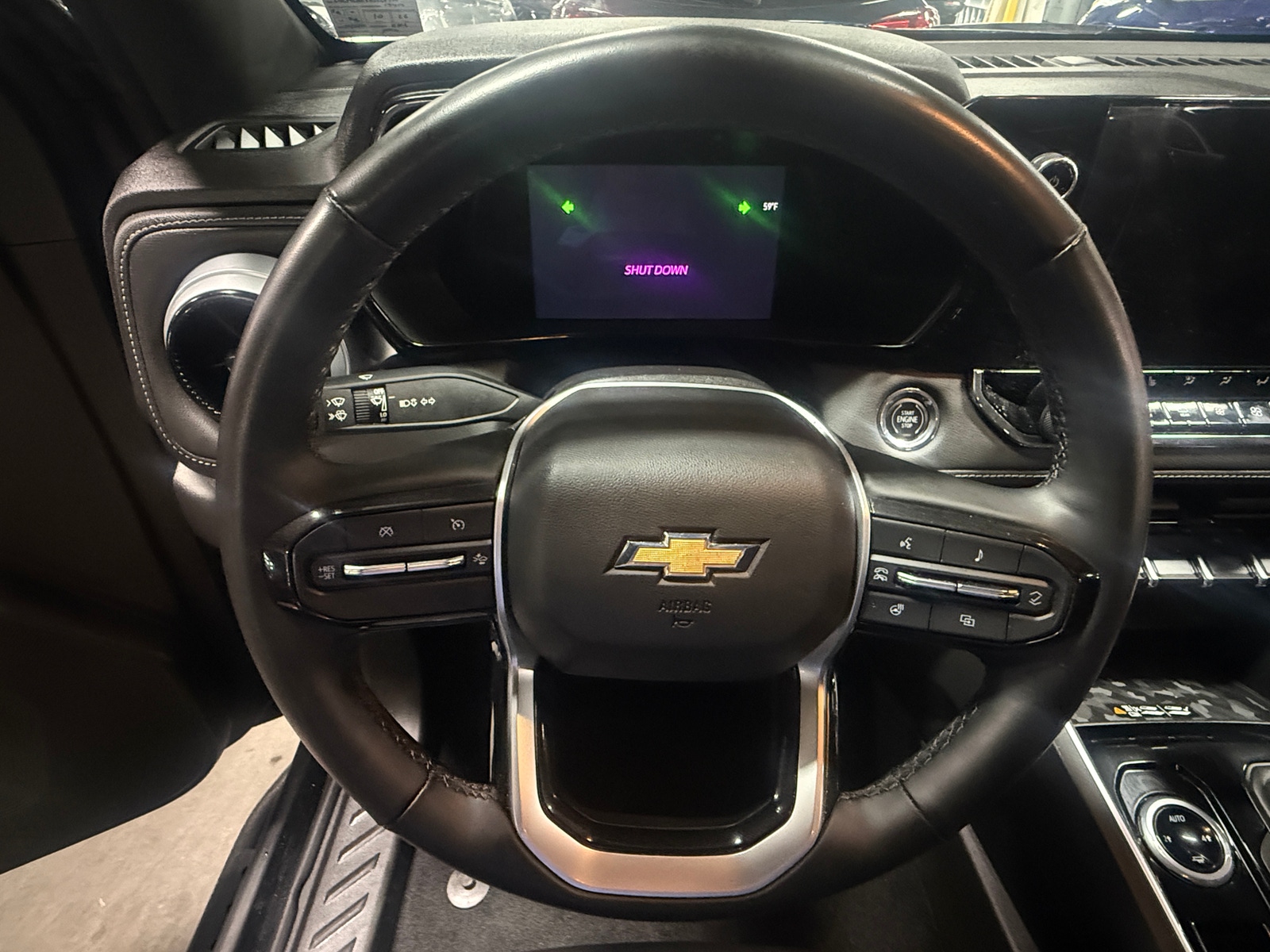 Thumbnail: 2023 Chevrolet Colorado - 5